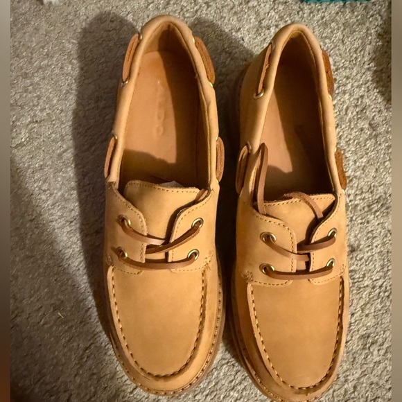 Aldo tan boater shoes - Picture 1 of 4